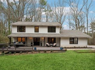 650 Hunterhill Ct, Roswell, GA 30075