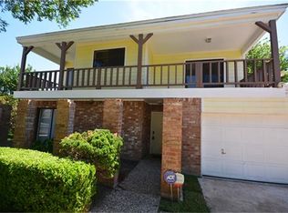 7119 Plaza Del Sol Dr, Houston, TX 77083