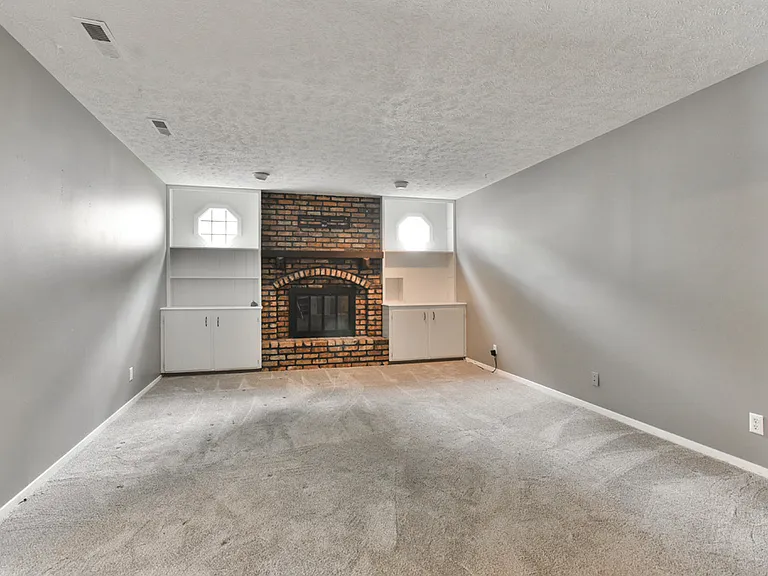 14815 Washington St — Photo 12