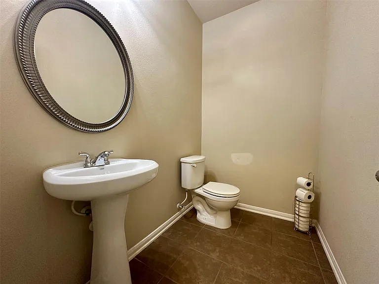 11111 Kingsnorth Dr — Photo 21