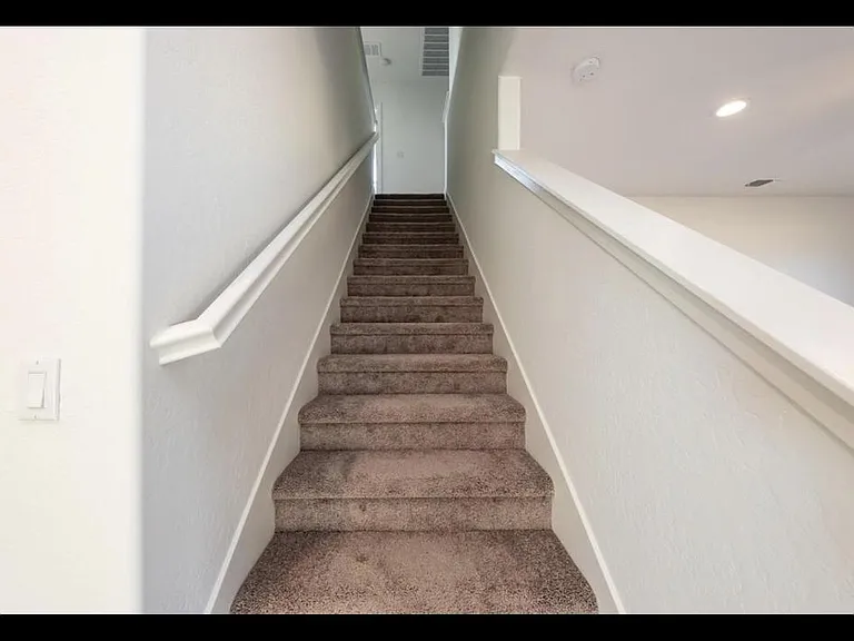 6698 E Adena Ave — Photo 15