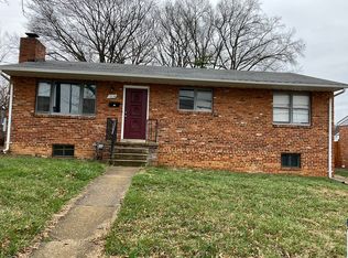 1215 N Quincy St, Arlington, VA 22201