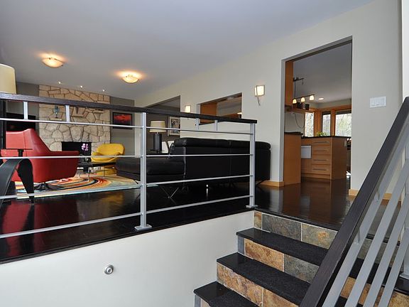 4th image of 3762 E Eastcliff Cir