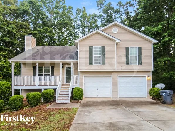 5354 Crown Oaks Dr, Lula, GA 30554