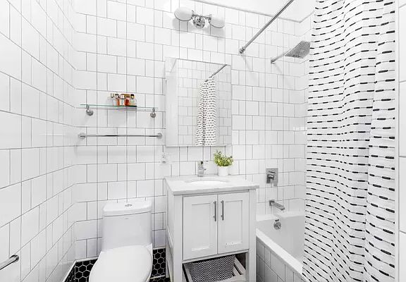 5th image of 262 Greene Ave #1