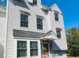 576 Penn St, Pennsburg, PA 18073