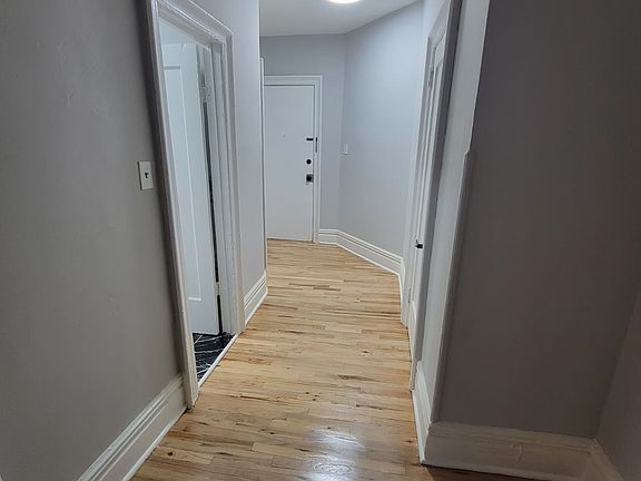 5th image of 244 Claremont Ave #2B