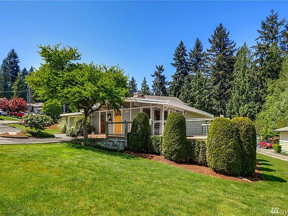 2nd image of 3855 170th Ave SE