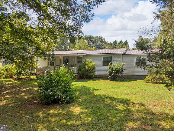3rd image of 2359 Wesley Chapel Rd