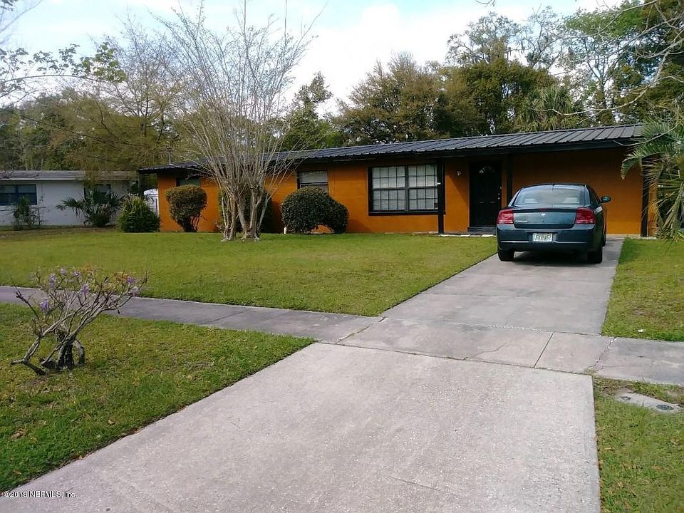 1st image of 4837 Churchill Dr