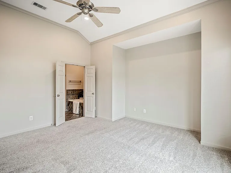 2719 La Branch St — Photo 32