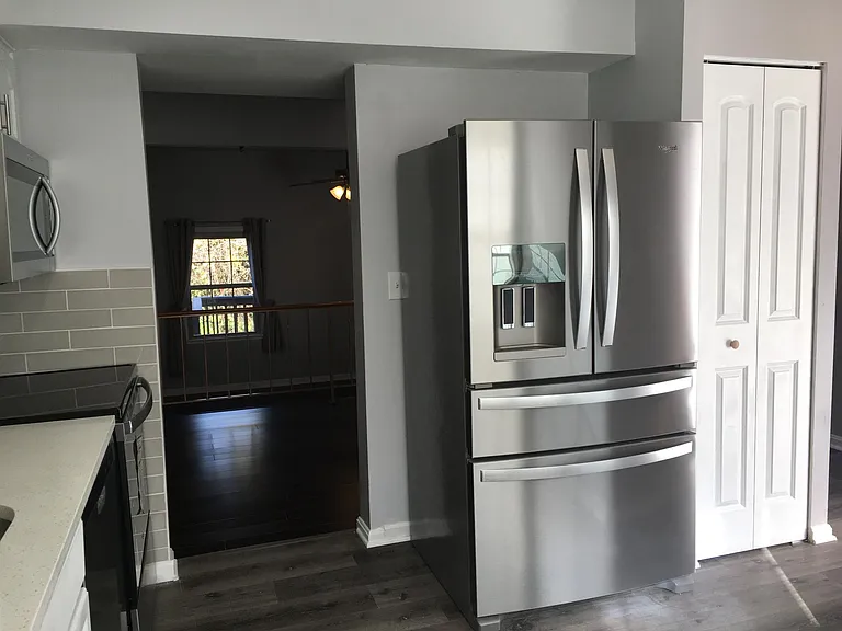 5758 Yellowrose Ct — Photo 25