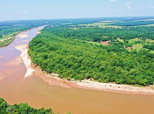 8601 S Greenwood Rd, Yale, OK 74085
