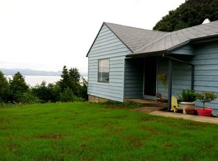 704 24th St, Astoria, OR 97103
