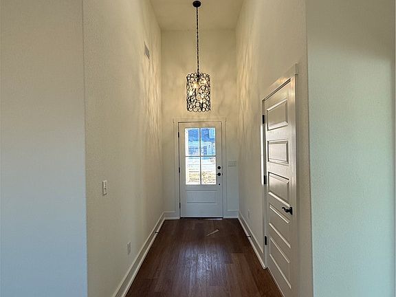 2nd image of 6602 Basswood Ave