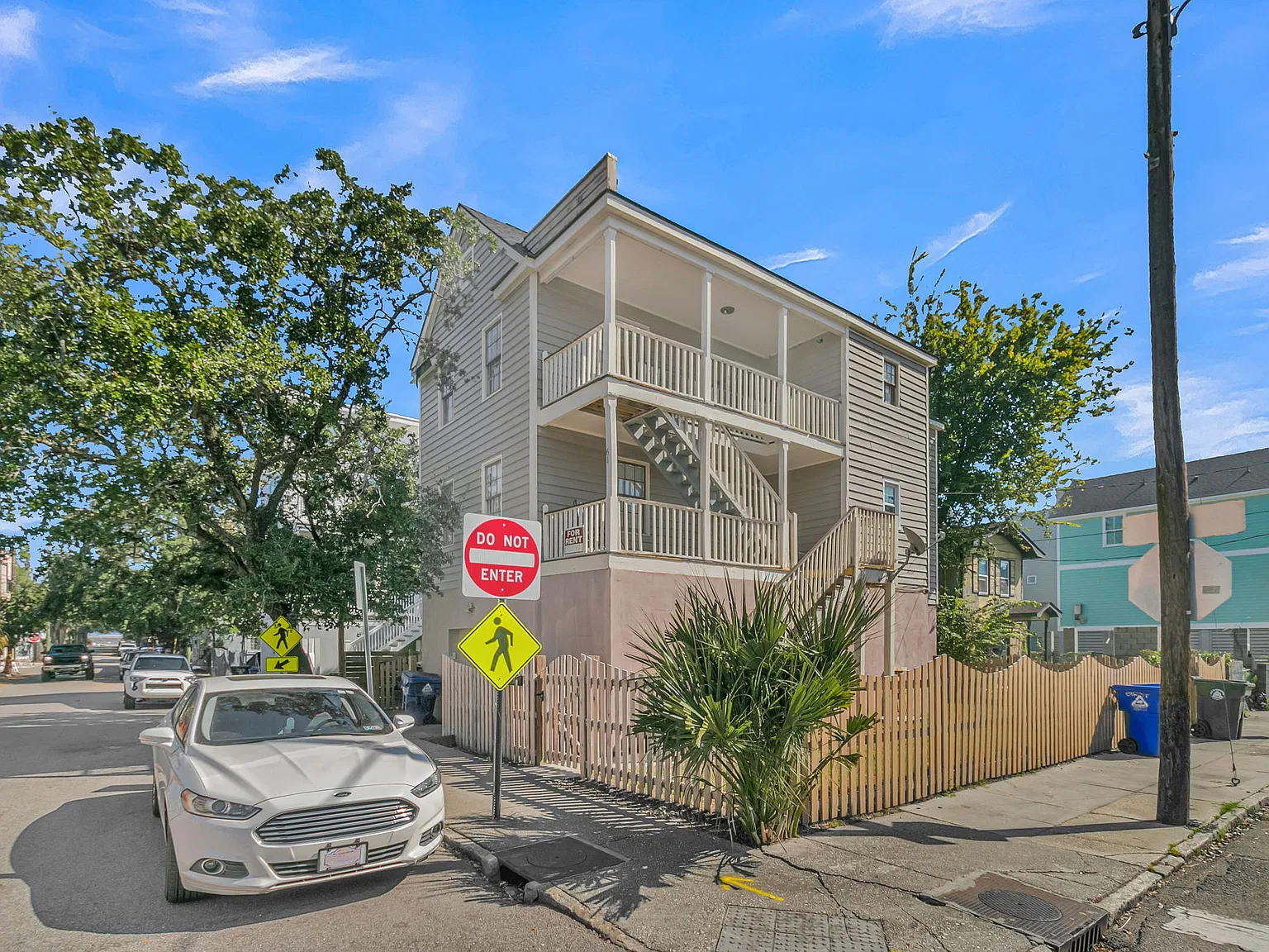 61 Cooper B — Photo 1