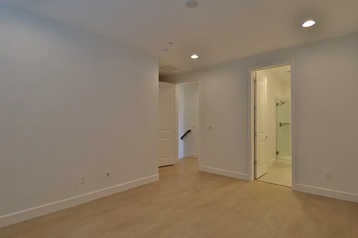 5838 W Las Positas Blvd — Photo 19