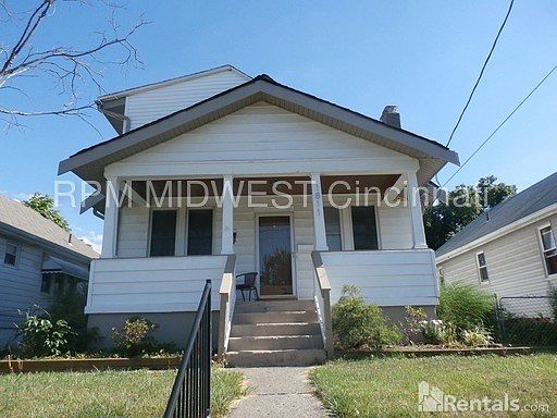 1st image of 1811 Waltham Ave