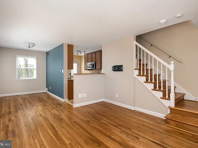 4428 Vermont Ave — Photo 23