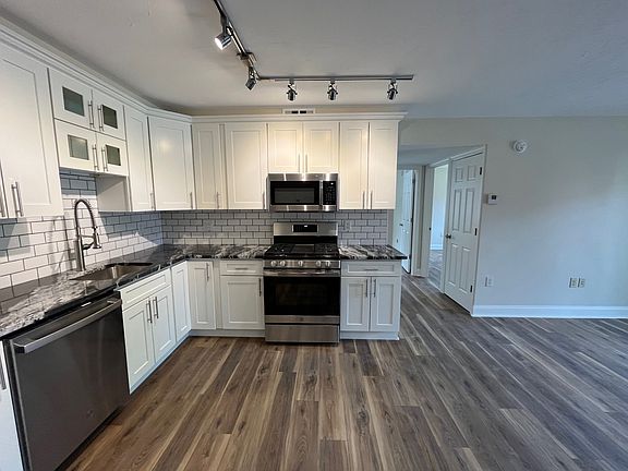 5th image of 5620 Rippey St APT 206