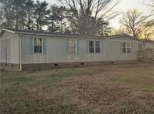 135 Dalton Rd, Mocksville, NC 27028