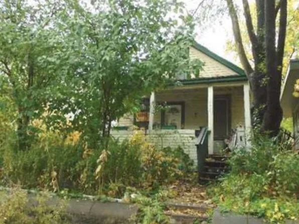 947 Fremont Ave, Saint Paul, MN 55106