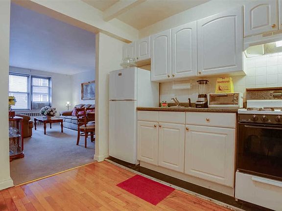 4th image of 37-27 86th St #2A-37-27