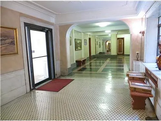 Rented by Douglas Elliman | media 8