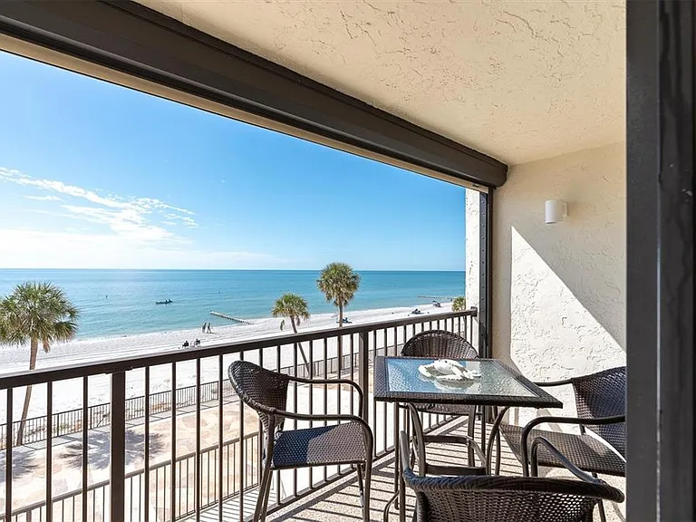 14950 Gulf Blvd #402 — Photo 25
