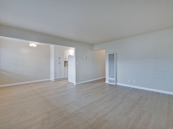 3rd image of 1119 Ayala Dr APT 2