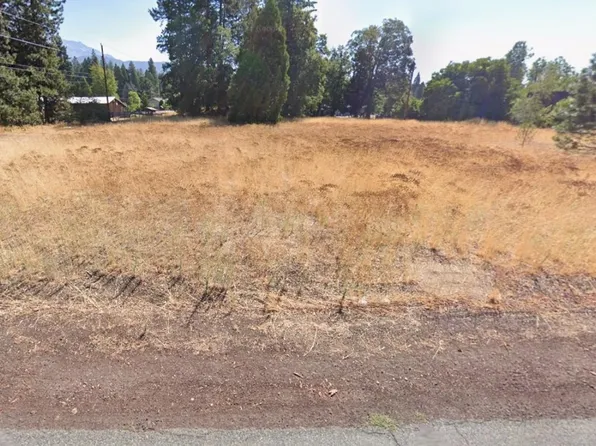 N Old Stage Rd, Mount Shasta, CA 96067