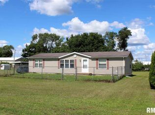 9191 Brown Ave, Thomson, IL 61285
