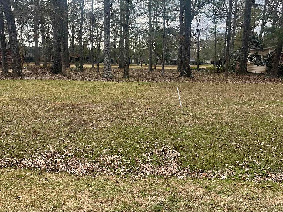 2nd image of 13864 Oakley Ln