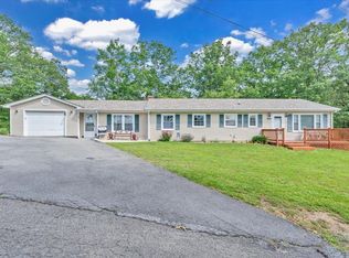 37 Dancing Tree Ln, Roanoke, VA 24019