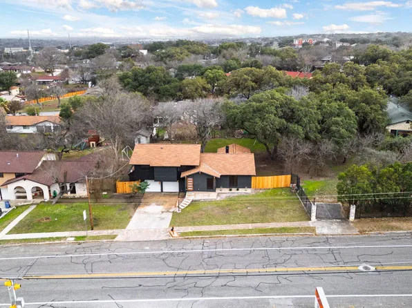 5930 Thunder Dr., San Antonio, TX 78238