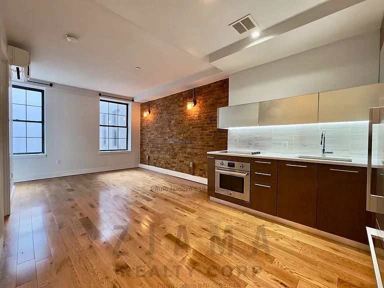72 Willoughby St #3A — Photo 1