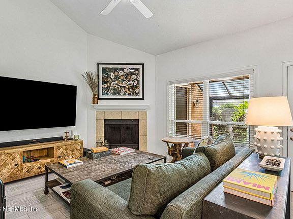 3rd image of 730 TIDEWATER Court