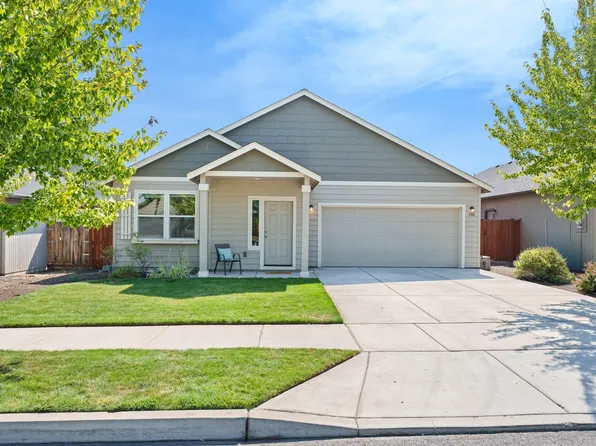 3160 SW Obsidian Ct, Redmond, OR 97756