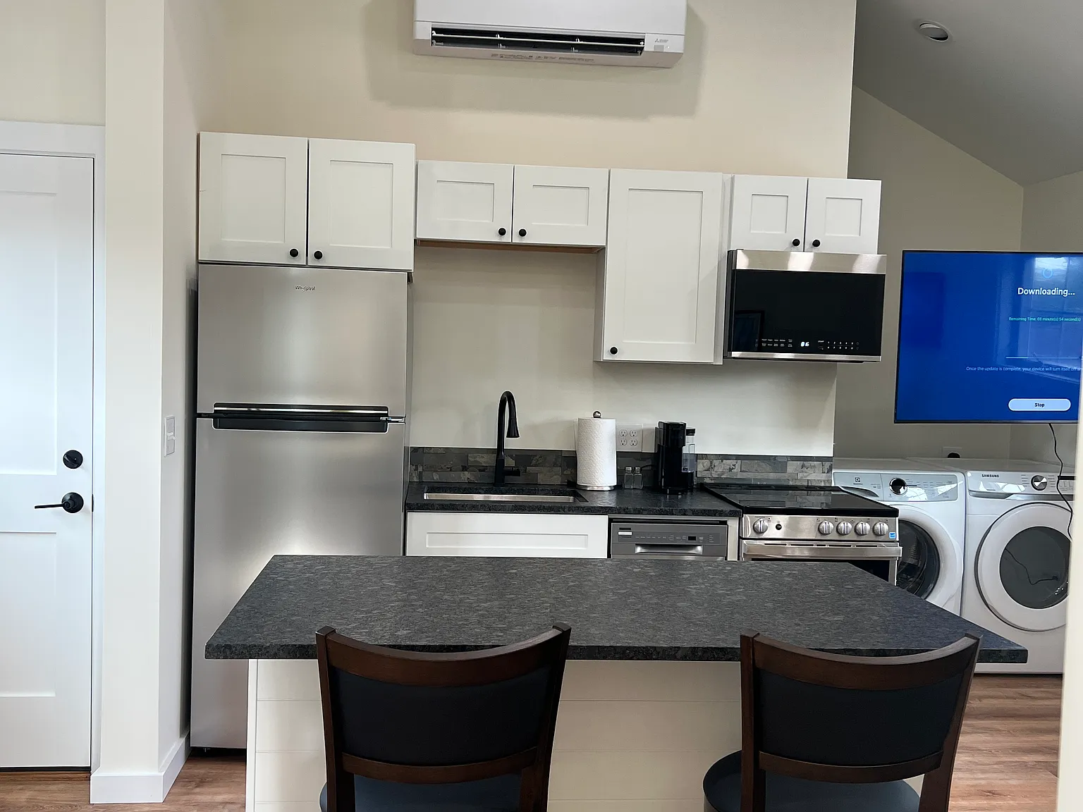 1 bed, 504 sqft, $2,000 — Photo 2