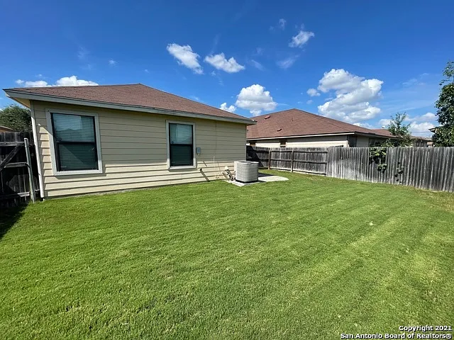 10210 Dixon Wood — Photo 21