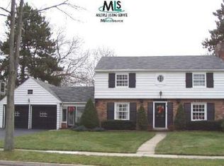 1030 Riven Oak, Birmingham, MI 48009