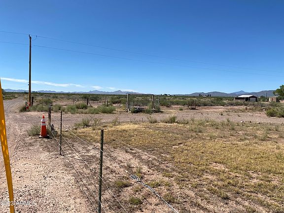 3rd image of 7016 N PUEBLO Place #2