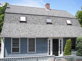 30 Greenfield Ave, Portsmouth, RI 02871