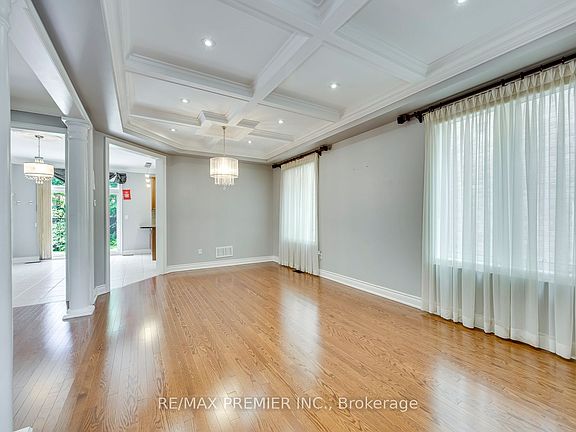 4th image of 26 Maybeck Dr