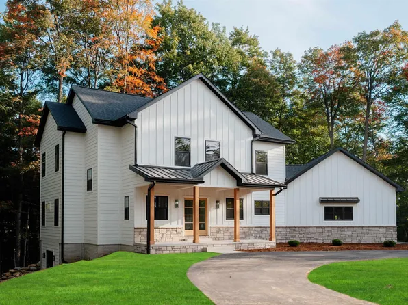 8293 E Boca Vista Trl, Traverse City, MI 49684