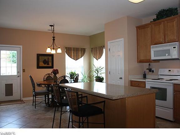 5th image of 5207 Woodhollow Dr