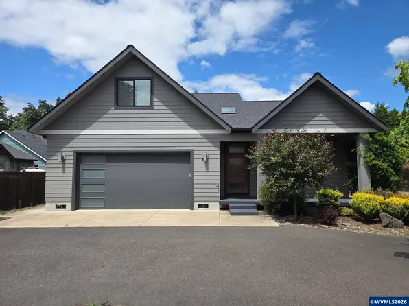 3352 Zane Ln, Eugene, OR 97404