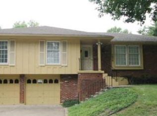 5626 Ridgeway Ave, Kansas City, MO 64133