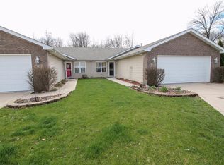 4251 W 92nd Pl, Merrillville, IN 46410