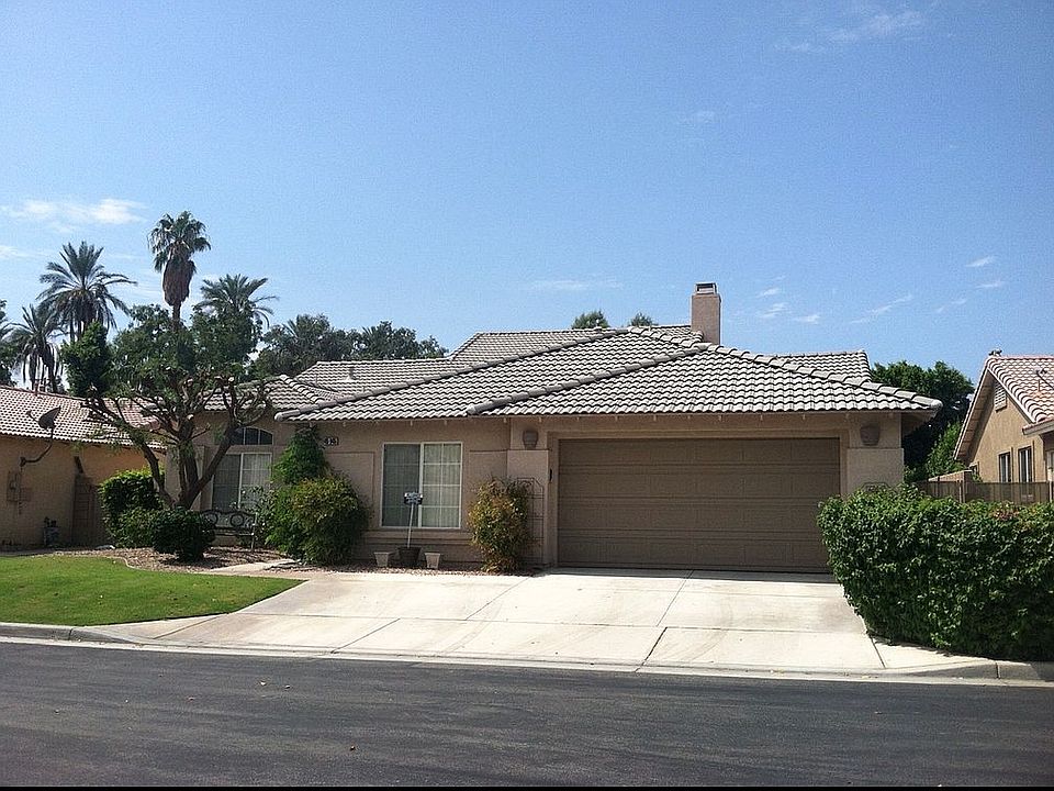 2nd image of 45945 Las Colinas